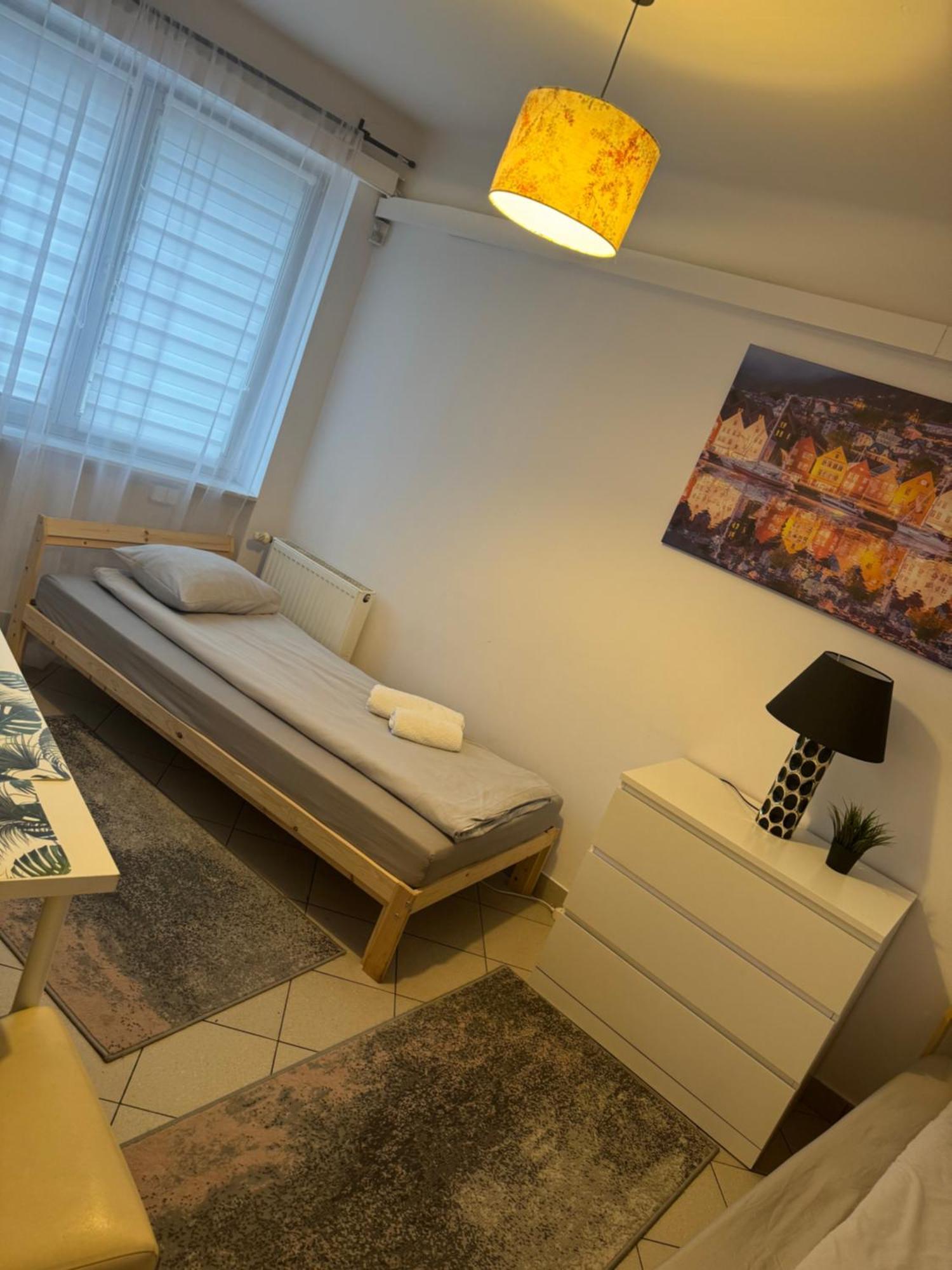 Esa Home وارسو المظهر الخارجي الصورة