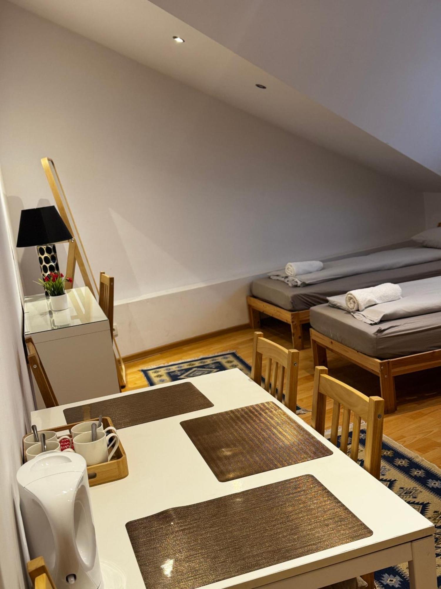 Esa Home وارسو المظهر الخارجي الصورة